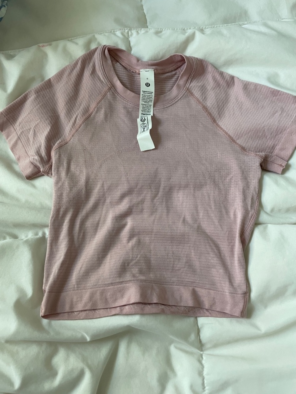 lululemon athletica Light Pink Short Sleeve Seamless Top